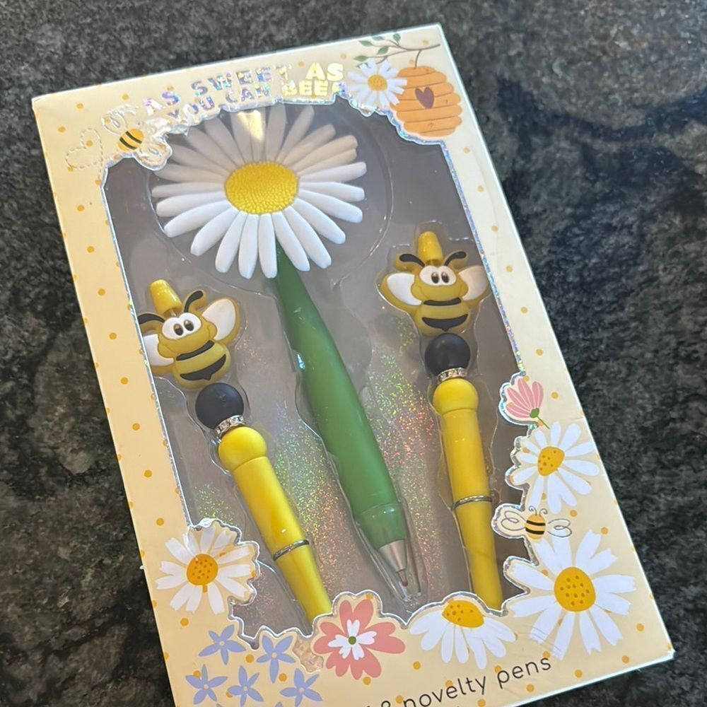 As Sweet As You Can Bee Novelty Pen Set - Picture 6 of 6